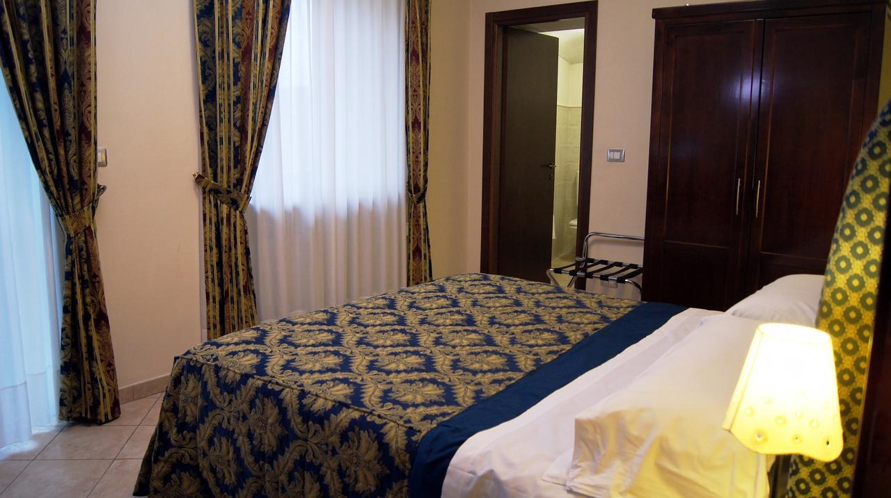 Locanda Monte San Giorgio Piossasco Camera foto